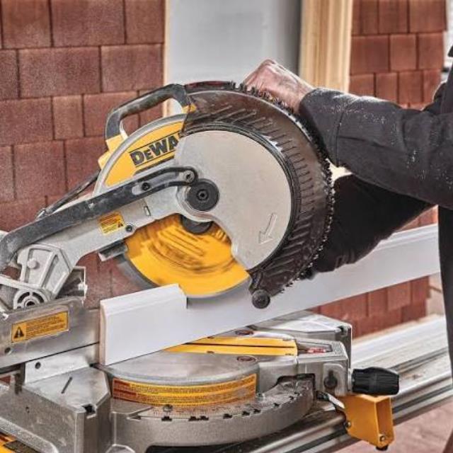 Where to find SAW COMPOUND MITER SAW BEVEL in Helena